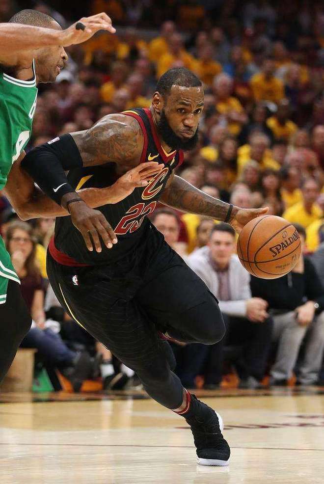 骑士告捷太阳，霍勒迪全场砍下26分的简单介绍