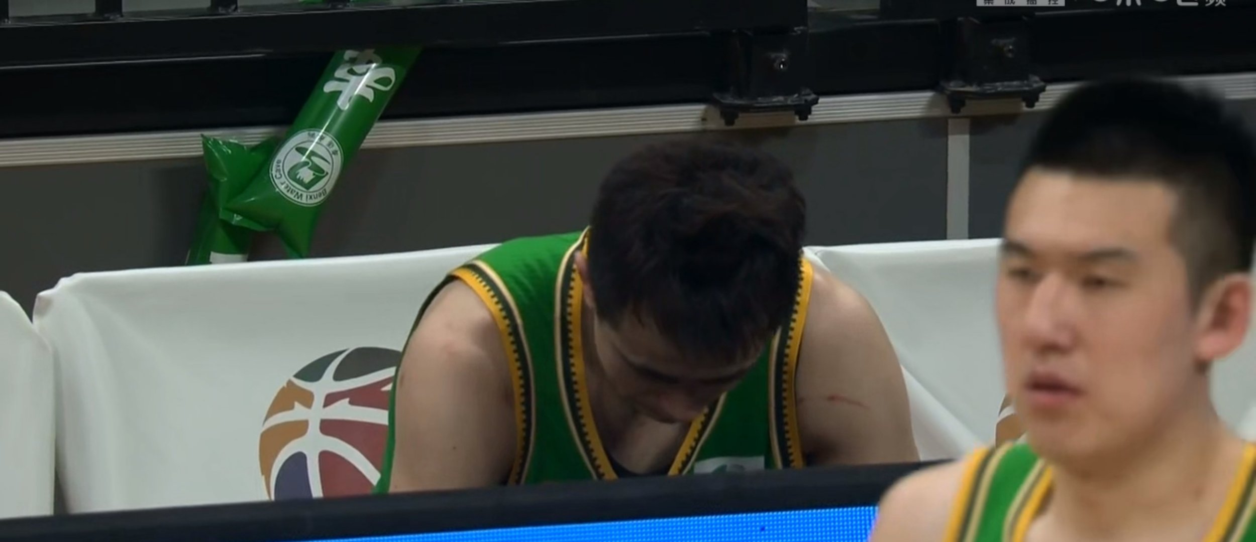 湖北男篮失败懊恼，球队表现不佳的简单介绍