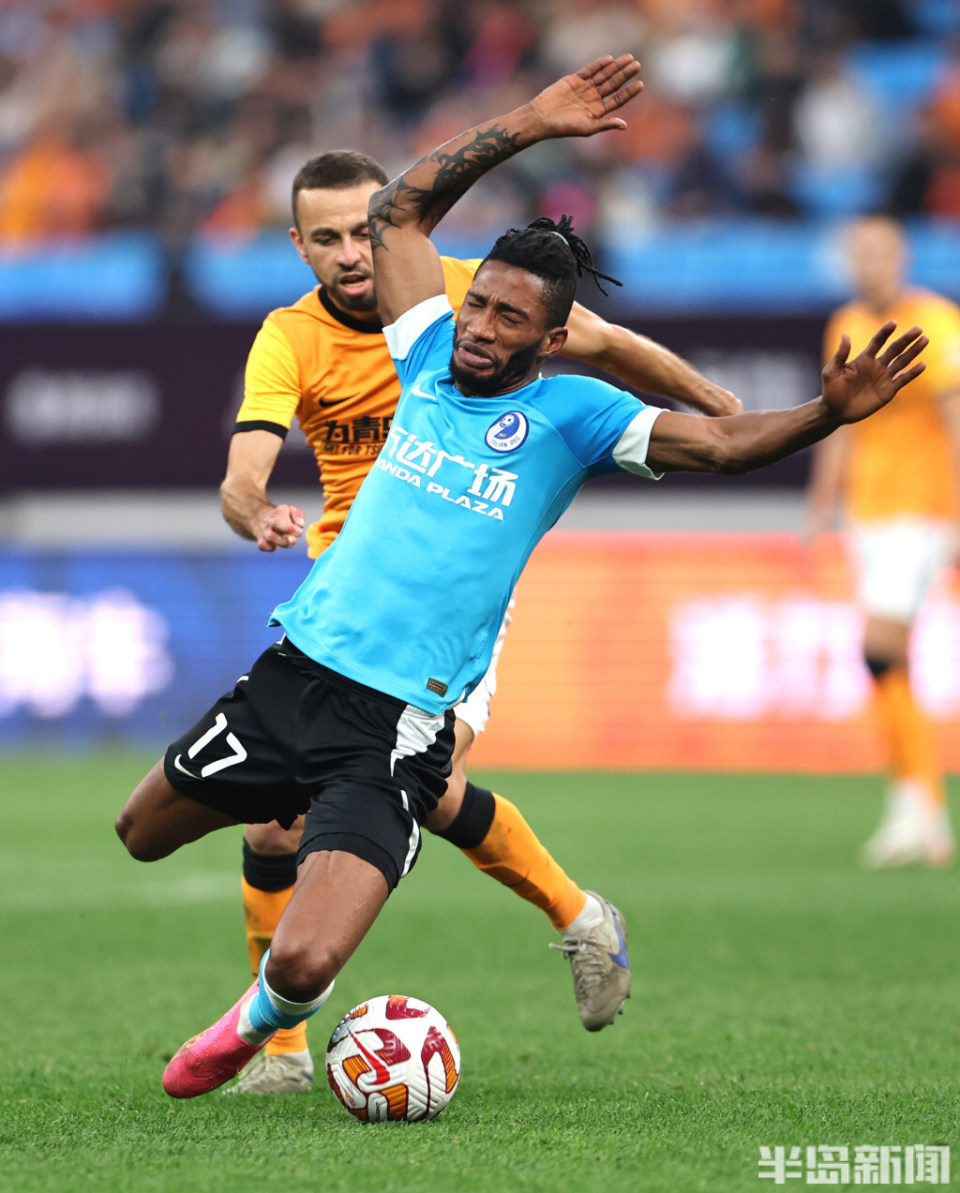 爱游戏网页版-大连一方客场战平河北华夏幸福，保持不败的简单介绍