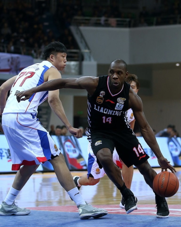 爱游戏在线登录-包含美洲篮球赛场上演三连胜，实力雄厚的词条