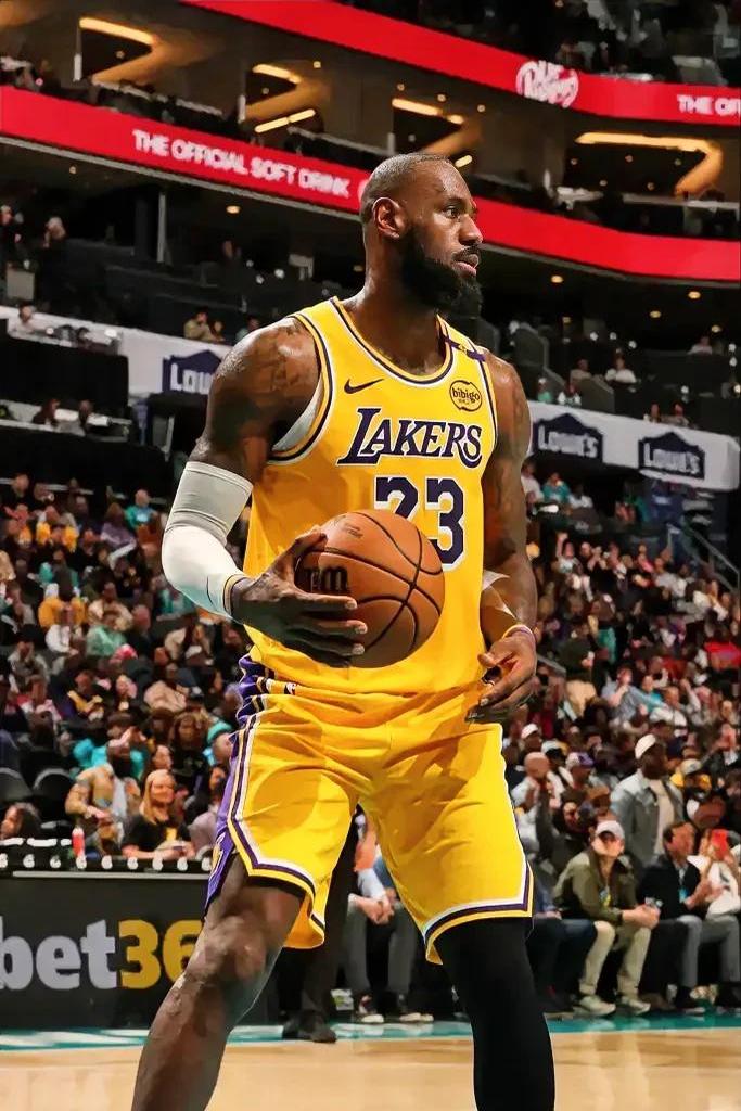 爱游戏官网入口-快船大胜湖人，势不可挡的简单介绍