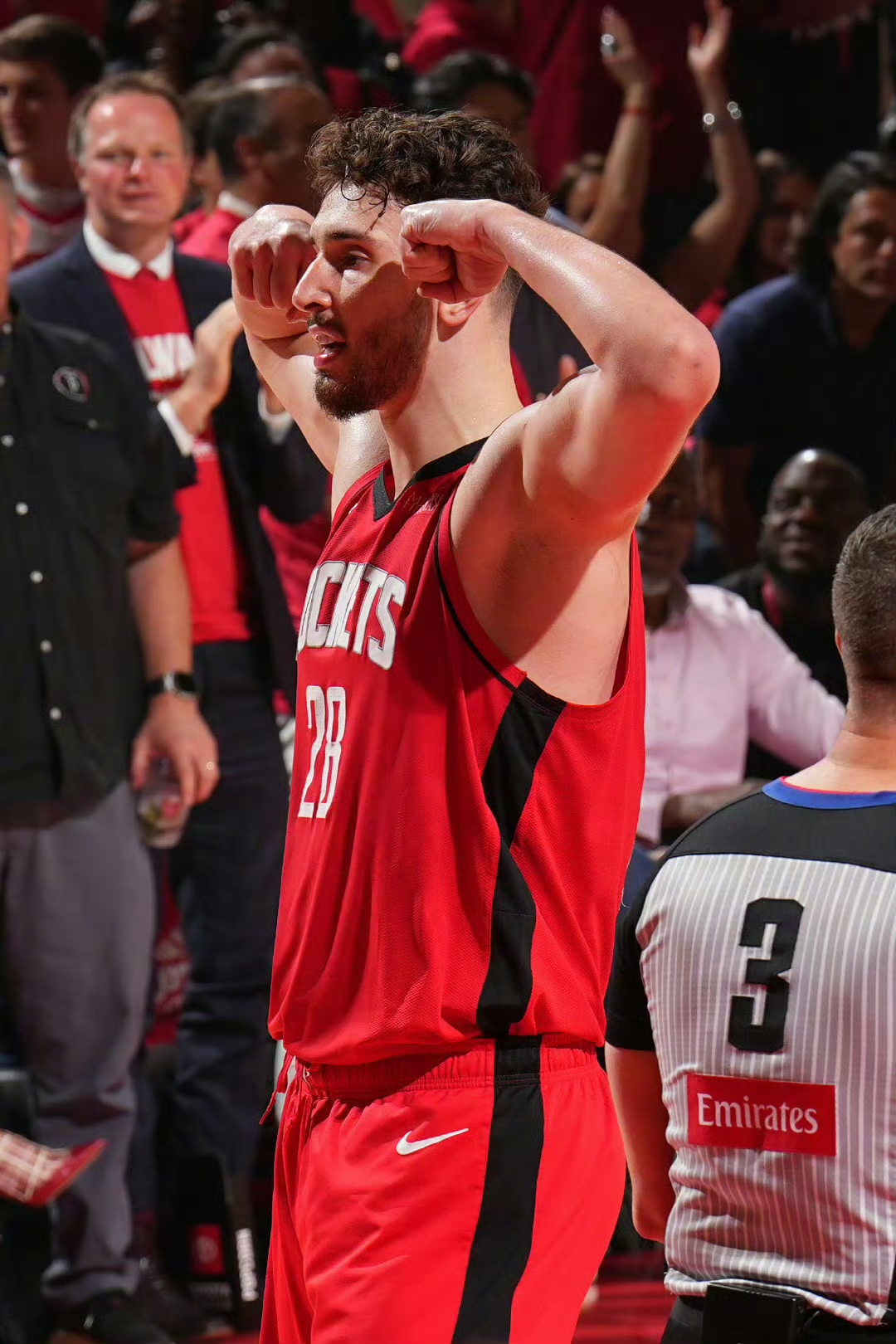 火箭主场击败热火,魔术客场逆转战胜鹈鹕的简单介绍 火箭主场击败热火,魔术客场逆转战胜鹈鹕的简单介绍