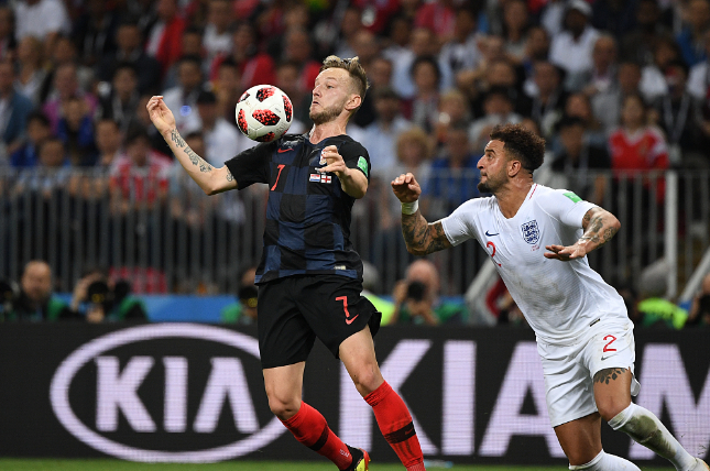 巴西排球队风头无两逆袭胜利的简单介绍 巴西排球队风头无两逆袭胜利的简单介绍